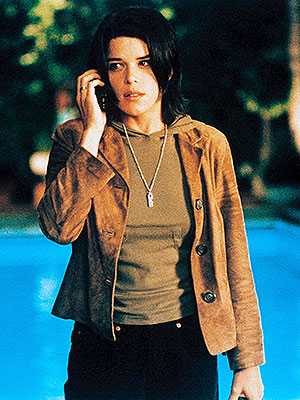 Neve Campbell