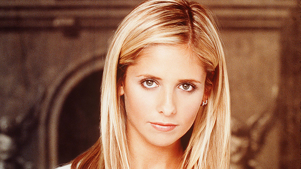Sarah Michelle Gellar Dresses Up In Iconic ‘Buffy’ Outfit: See Pic ...