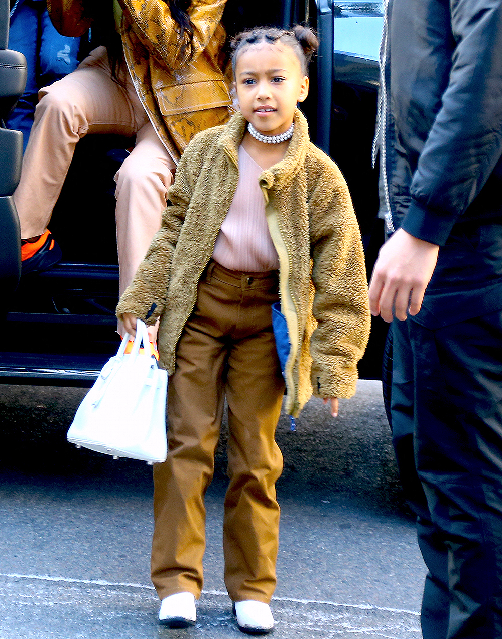 Kim Kardashian Shopping With Kids In New York