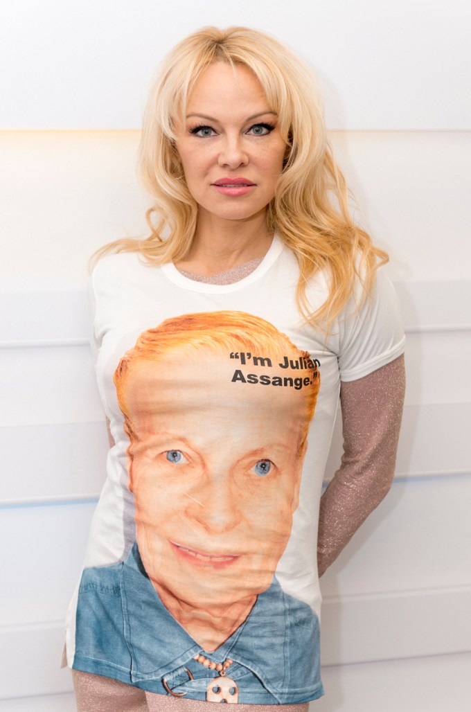 Pamela Anderson Supports Julian Assange