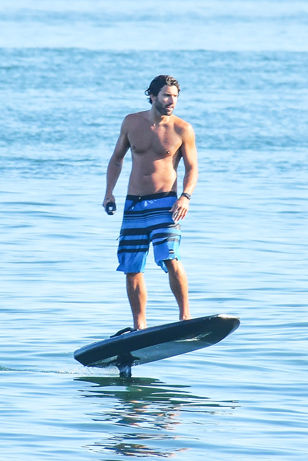 Brody Jenner Goes Shirtless While Surfing The Waves Of Malibu — Pics ...