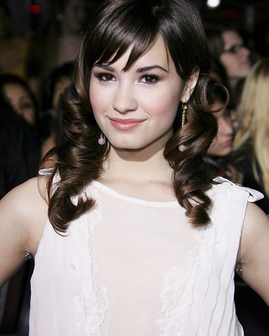 Demi Lovato 'Twilight' Film premiere, Los Angeles, America - 17 Nov 2008