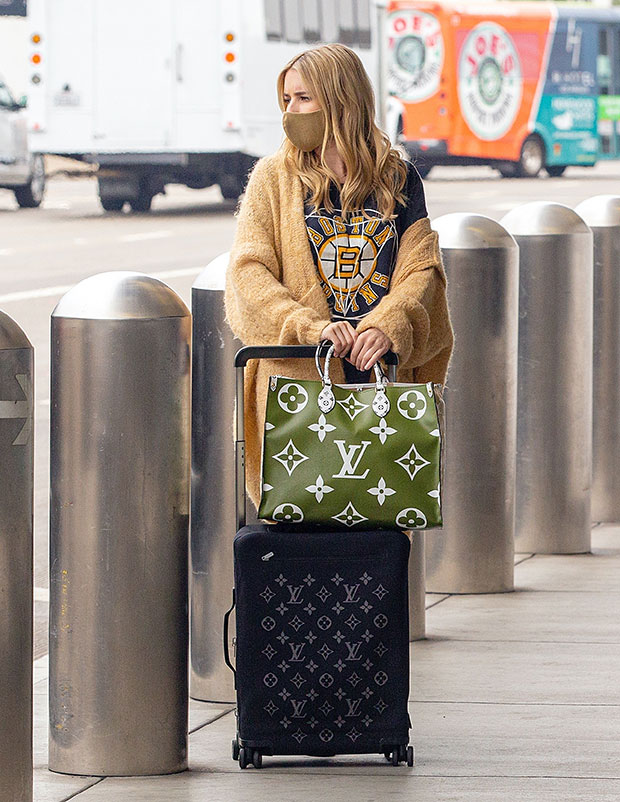 Emma Roberts Carries a Vintage Louis Vuitton Backpack - PurseBlog