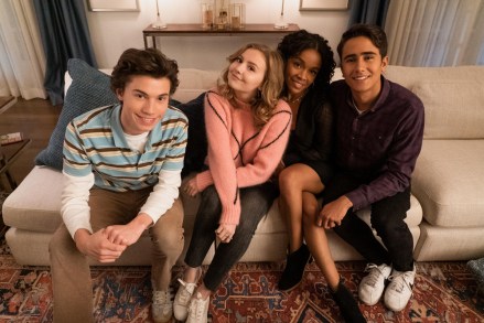 Love, Victor -- "Creekwood Nights" - Episode 106 -- Victor is nervous when Mia says she wants to take their relationship to the next level. Felix (Anthony Turpel), Lake (Bebe Wood), Mia (Rachel Hilson) and Victor (Michael Cimino), shown. (Photo by: Eric McCandless/Hulu)