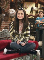Editorial use only. No book cover usage.
Mandatory Credit: Photo by Disney Channel/Kobal/Shutterstock (5883401j)
Selena Gomez
The Wizards Of Waverly Place - 2007
Disney Channel
USA
TV Portrait
Tv Classics