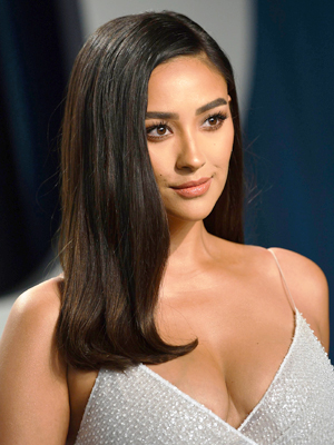 Shay Mitchell Shows Off 4-Week Body Transformation: Before, After