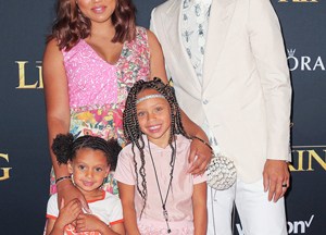 Steph & Ayesha Curry & daughters