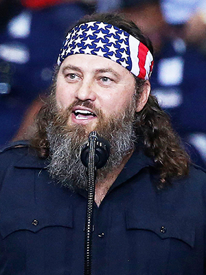 Willie Robertson, 48, of Duck Dynasty cuts his hair for first time in 15  years