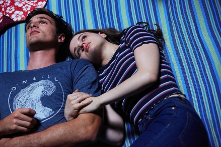 THE KISSING BOOTH 3 (2021) Jacob Elordi as Noah and Joey King as Elle.  Cr: Marcos Cruz/NETFLIX