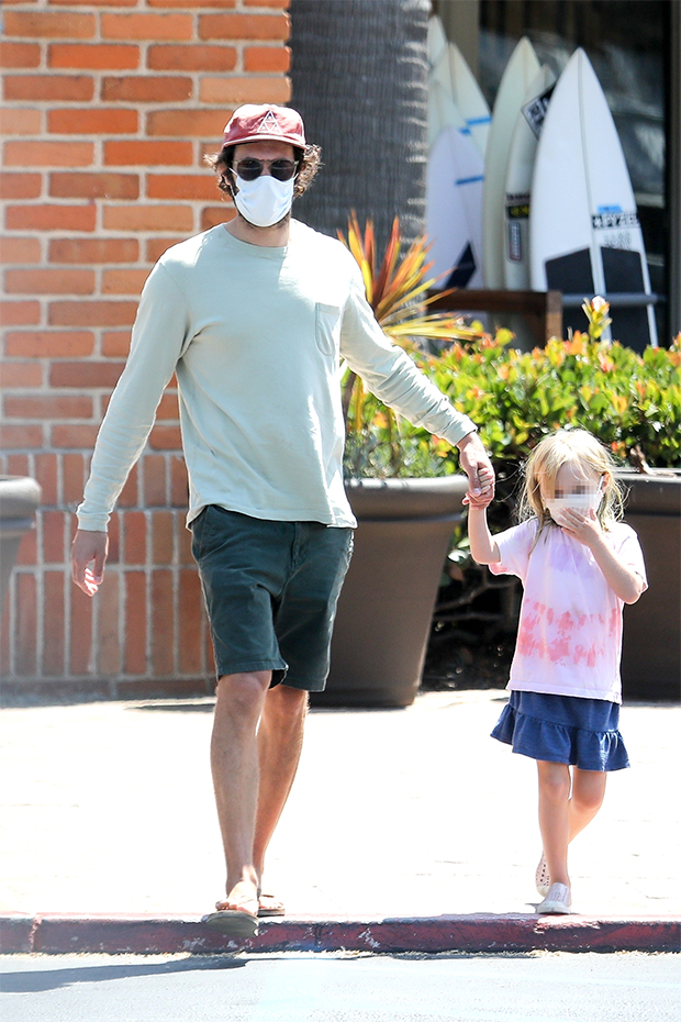 Adam Brody & Daughter Arlo Go On An Ice Cream Date: See Rare Photo ...