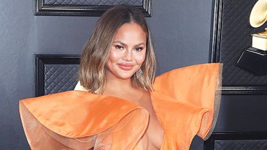 Chrissy Teigen on the red carpet