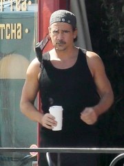 Los Angeles, CA  - *EXCLUSIVE*  - Irish actor Colin Farrell enjoys his coffee on the go while out running errands in Los Angeles.

Pictured: Colin Farrell

BACKGRID USA 26 JULY 2020 

USA: +1 310 798 9111 / usasales@backgrid.com

UK: +44 208 344 2007 / uksales@backgrid.com

*UK Clients - Pictures Containing Children
Please Pixelate Face Prior To Publication*