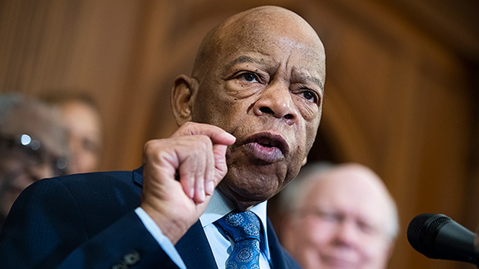 John Lewis Dead Congressman Dies After Battle With Pancreatic Cancer