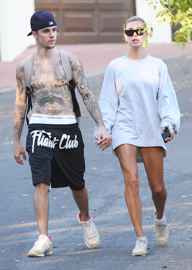 Justin Bieber & Hailey Baldwin holding hands