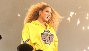 Beyonce performs at Coachella. 14 Apr 2018 Pictured: Beyonce. Photo credit: MEGA TheMegaAgency.com +1 888 505 6342 (Mega Agency TagID: MEGA204324_001.jpg) [Photo via Mega Agency]