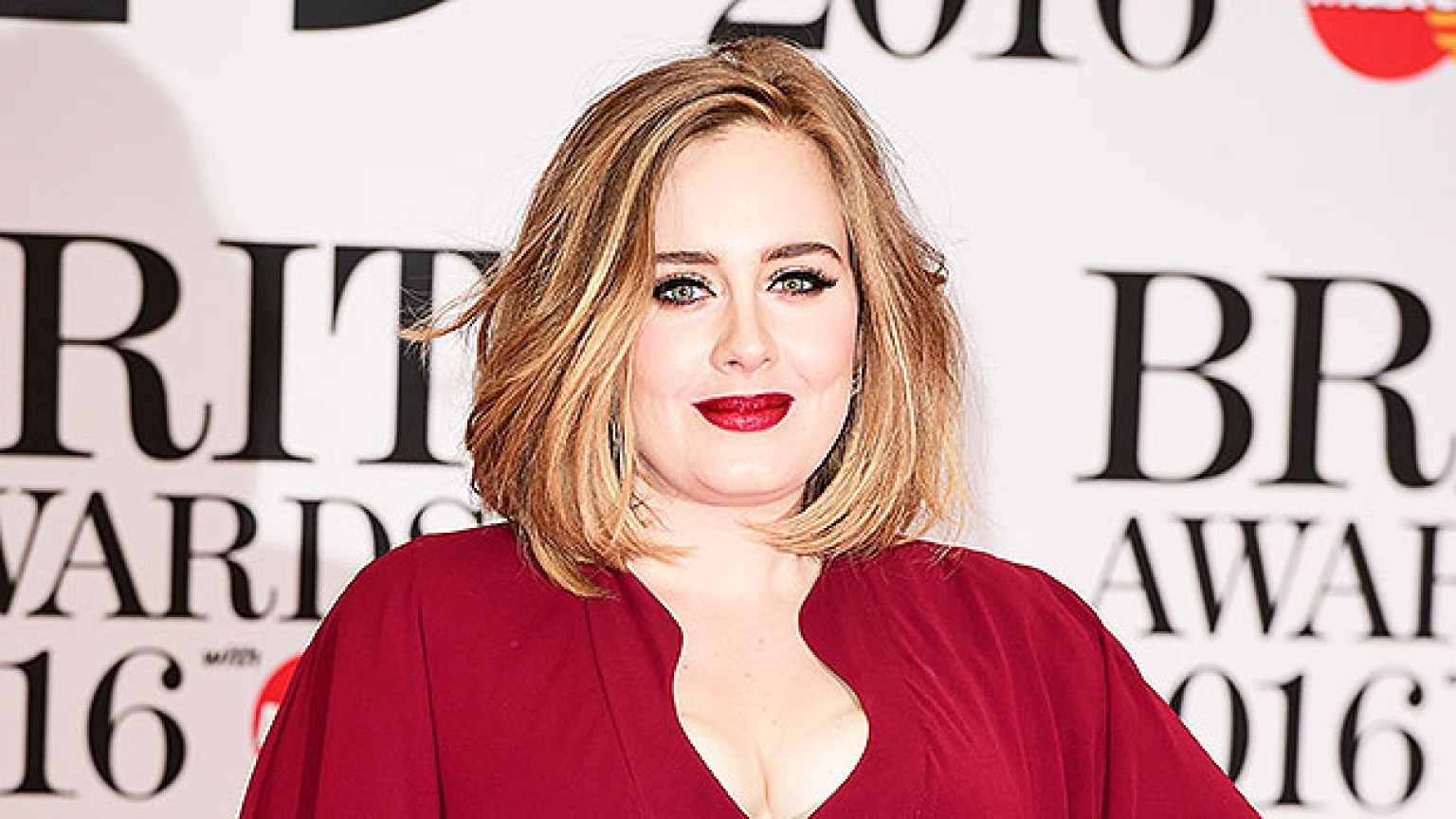 Adele Shows Off Weight Loss In Jamaican Flag Bikini: Photo – Hollywood Life