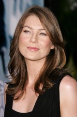 ©2007 RAMEY PHOTO 310-828-3445/PG
 
Los Angeles, July 25, 2007

"The Bourne Ultimatum" Los Angeles Premiere held at the
Arclight.

In this photo: ELLEN POMPEO

PGrfj (Mega Agency TagID: MEGAR40491_1.jpg) [Photo via Mega Agency]