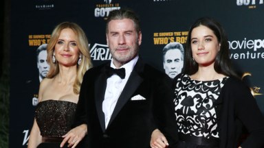 Kelly Preston, John Travolta, Ella Travolta