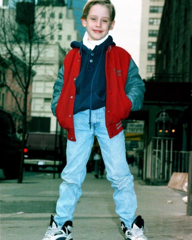 Macaulay Culkin poses on a New York City street, Saturday, Jan. 7, 1991.  (AP Photo/Malcolm Clarke)