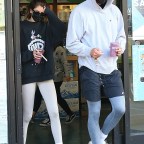 *EXCLUSIVE* Kaia Gerber and Jacob Elordi grab a healthy smoothie