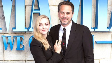 Amanda Seyfried and Thomas Sadoski