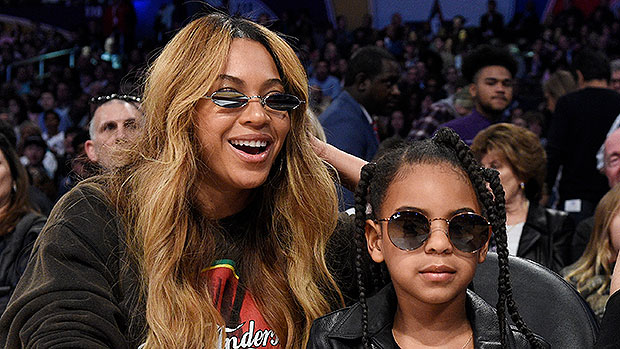 Beyonce Cuddles With Daughter Blue Ivy & Mom Tina In Sweet Family Photo ...
