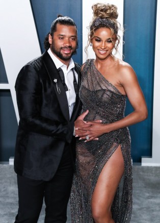 BEVERLY HILLS, LOS ANGELES, CALIFORNIA, USA - FEBRUARY 09: 2020 Vanity Fair Oscar Party held at the Wallis Annenberg Center for the Performing Arts on February 9, 2020 in Beverly Hills, Los Angeles, California, United States. 09 Feb 2020 Pictured: Russell Wilson, Ciara. Photo credit: Xavier Collin/Image Press Agency/MEGA TheMegaAgency.com +1 888 505 6342 (Mega Agency TagID: MEGA606888_055.jpg) [Photo via Mega Agency]