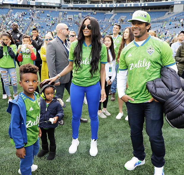 Ciara & family at Seattle Seahawks game