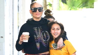 jennifer lopez emme muniz