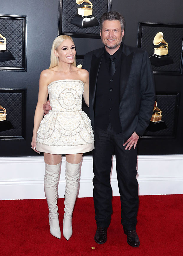 Gwen Stefani Blake Shelton Move Into New Home