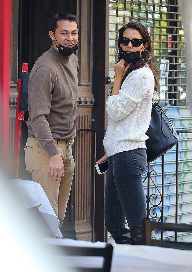 Katie Holmes & Emilio Vitolo Jr. Dating: PDA In Front Of His NYC ...