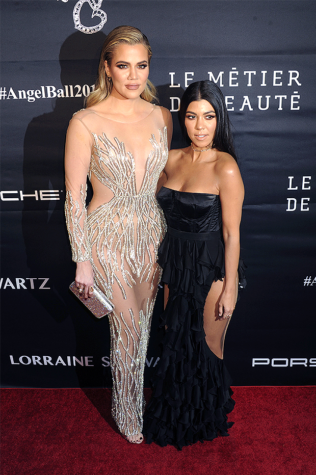 Khloe & Kourtney Kardashian 