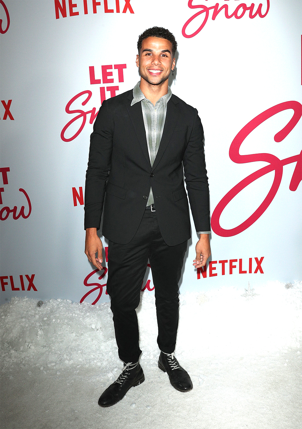 Let it Snow Premiere - Los Angeles. 04 Nov 2019 Pictured: Mason Gooding. Photo credit: Jen Lowery / MEGA TheMegaAgency.com +1 888 505 6342 (Mega Agency TagID: MEGA542469_079.jpg)