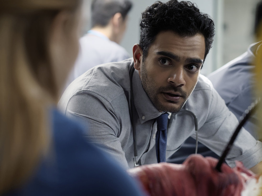 TRANSPLANT -- "Tell Me Who You Are" Episode 102 -- Pictured: Hamza Haq as Dr. Bashir "Bash" Hamed -- (Photo by: Yan Turcotte/Sphere Media/CTV/NBC)