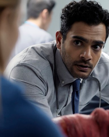 TRANSPLANT -- "Tell Me Who You Are" Episode 102 -- Pictured: Hamza Haq as Dr. Bashir "Bash" Hamed -- (Photo by: Yan Turcotte/Sphere Media/CTV/NBC)