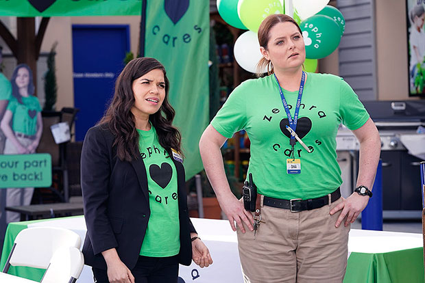 America Ferrera & Lauren Ash in Superstore