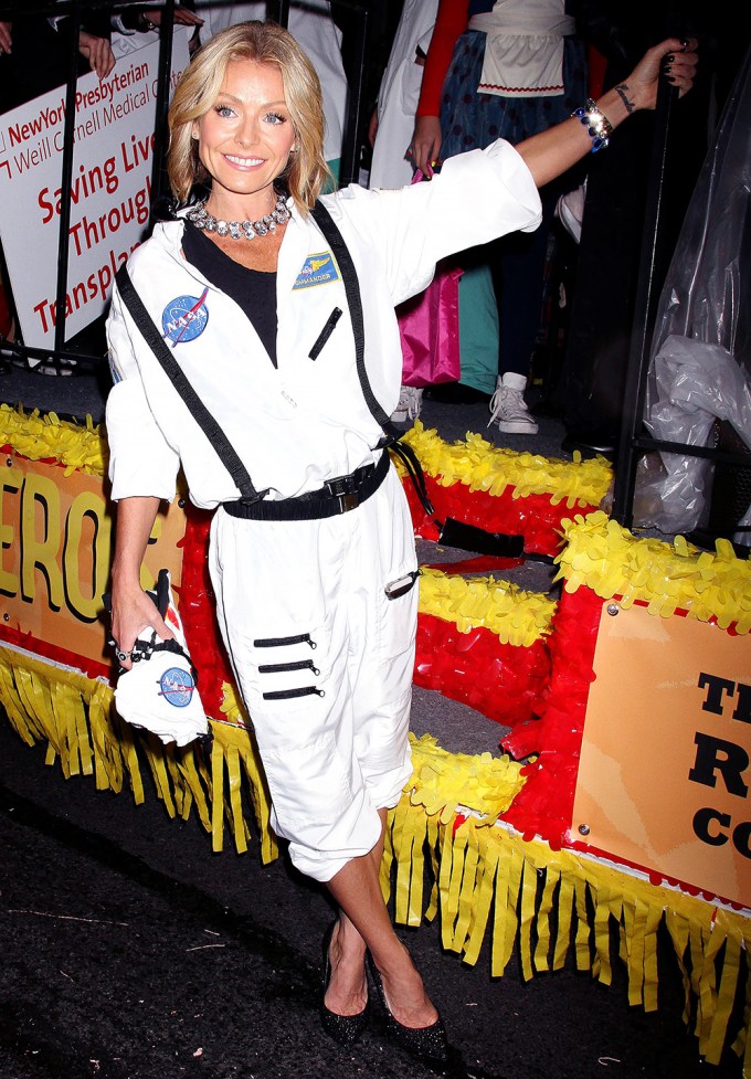 Kelly Ripa As An Astronaut