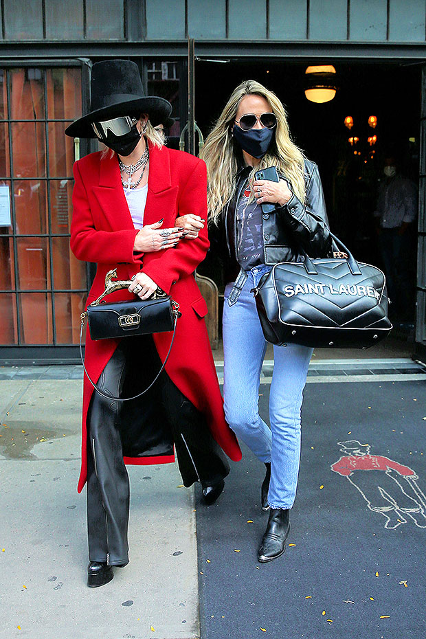 Miley Cyrus and mom Tish
