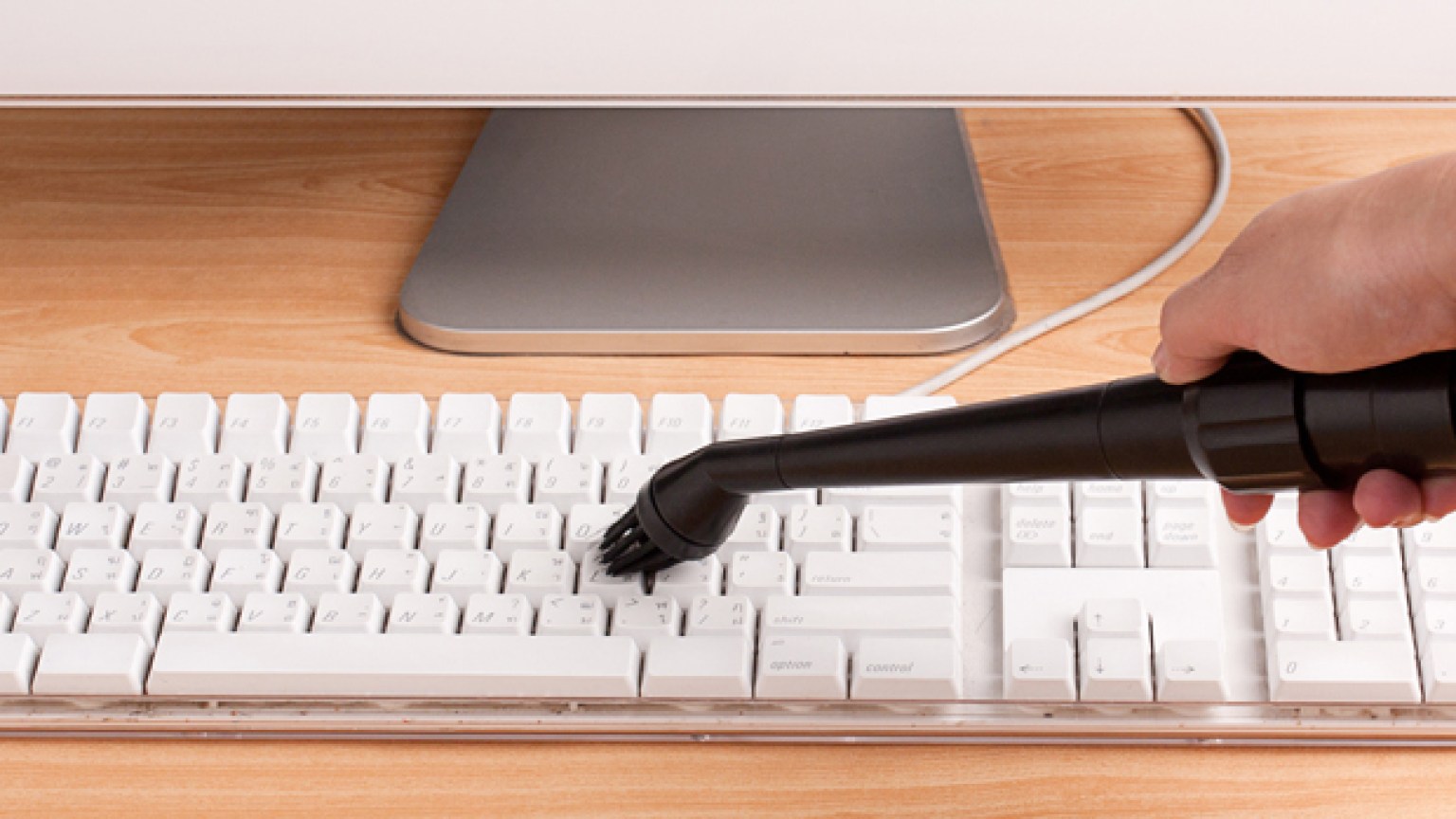 Best Keyboard Vacuum Shop & Fight Germs Hollywood Life