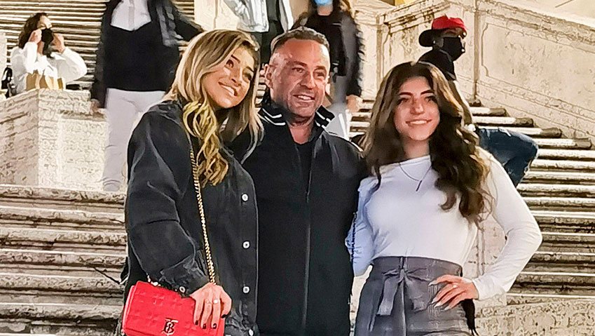 Joe Giudice Misses Daughters Gia Milania After Emotional Reunion In Italy Hollywood Life