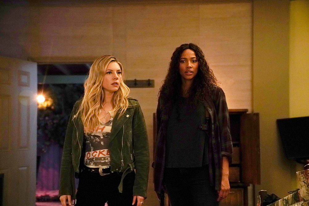 KATHERYN WINNICK, KYLIE BUNBURY