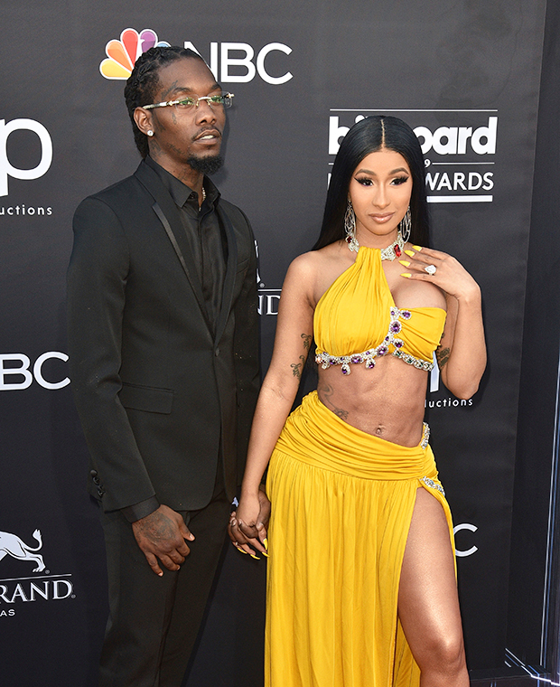 Offset Posts Cardi B Cleaning Video Calls Out Wap Lyrics Hollywood Life