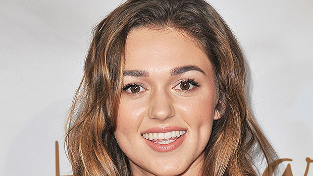 ‘duck Dynasty Star Sadie Robertson Throws Gender Reveal Party Photos Hollywood Life 4970