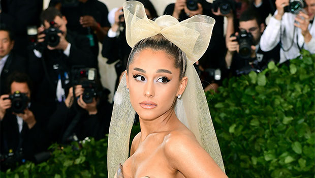 We Still Haven't Recovered From Ariana Grande's Blonde Hair Transformation  For 'Wicked'
