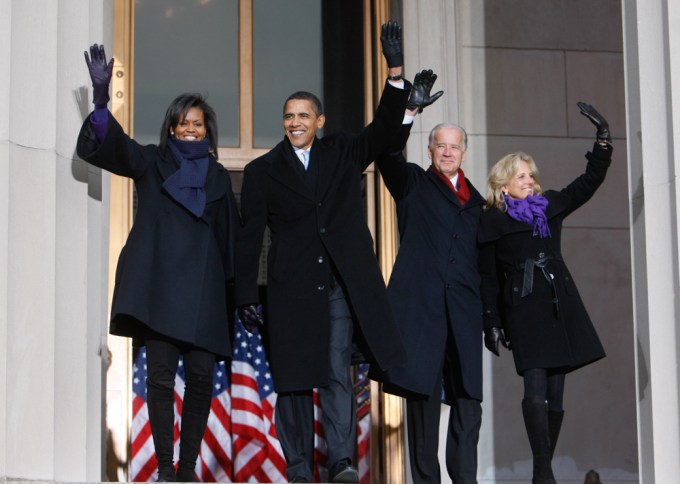 Barack Obama, Joe Biden, Michelle Obama and Jill Biden greet supporters