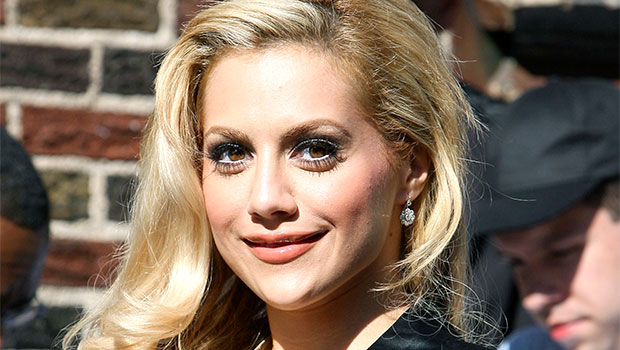 2000s Fashion and Ashton Kutcher: Brittany Murphy's most iconic