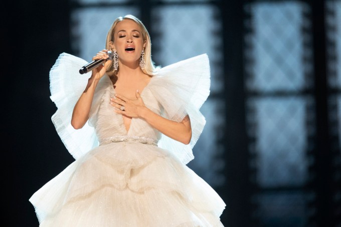 Carrie Underwood In A White Gown