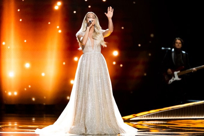 Carrie Underwood’s Christmas Special