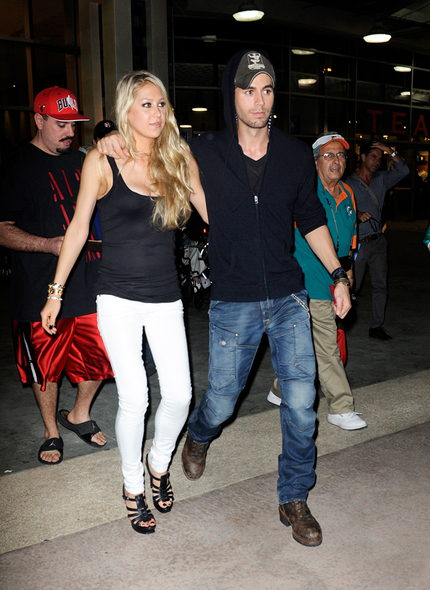 Does Enrique Iglesias Have Siblings? Who Makes up the Massive Family?