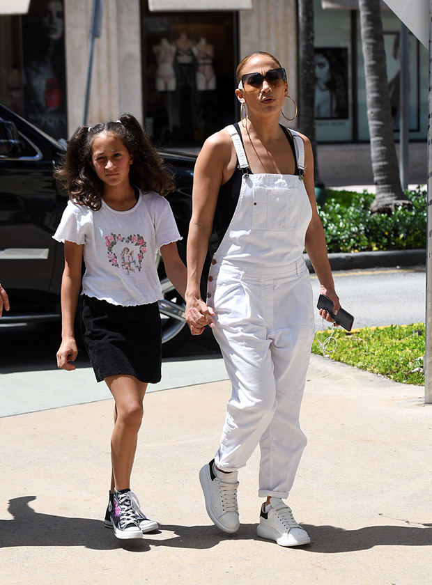 Jennifer Lopez and daughter Emme